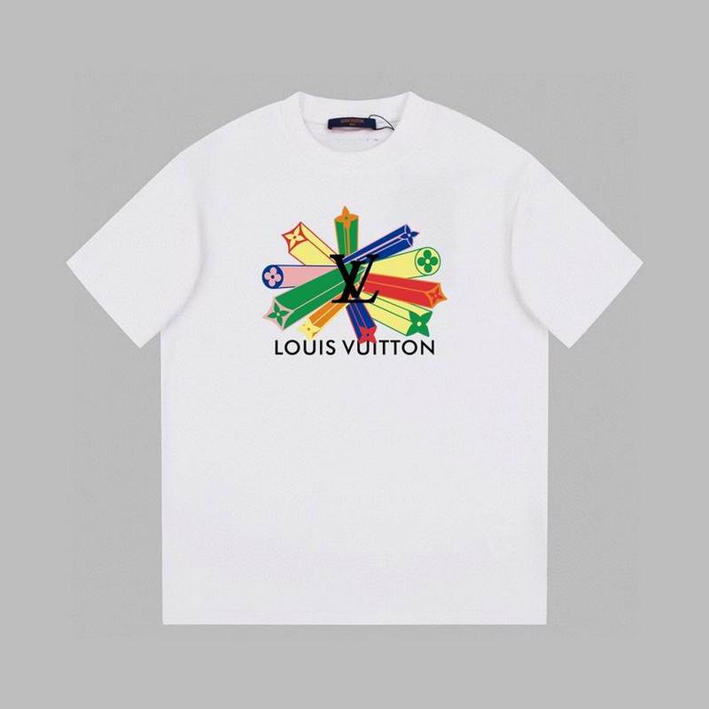 Louis Vuitton Men's T-shirts 160